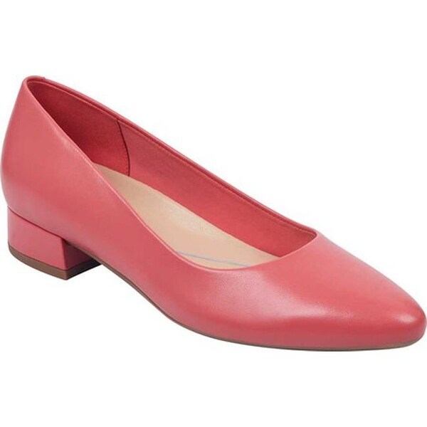easy spirit women's caldise pump