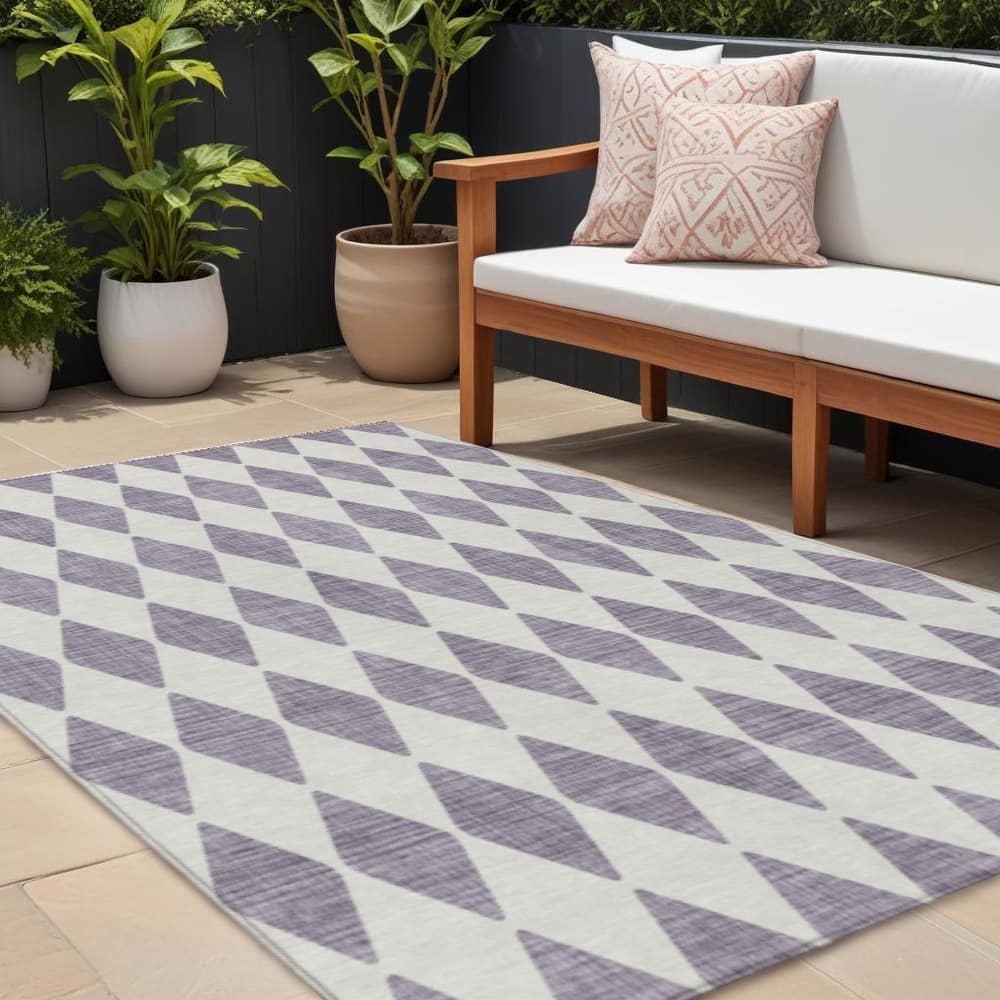 HomeRoots Geometric Transitional Rectangle Outdoor Rug