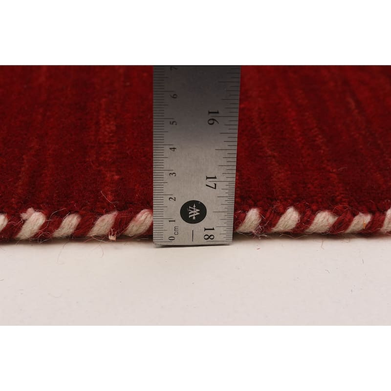 Kashkuli Gabbeh Red Rug 6'7" x 6'7" - 6'7 x 6'7