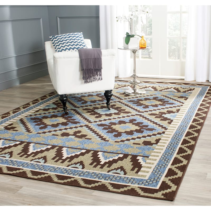 SAFAVIEH Veranda Vitaline Indoor/ Outdoor Waterproof Patio Backyard Rug - 6'7" x 9'6" - Green/Chocolate