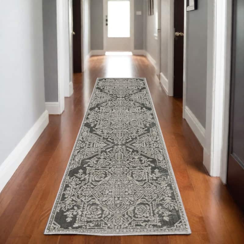 HomeRootsOriental Traditional Rectangle Area Rug - 90.55' X '26.77' X '0.39 - Light Gray/Gray