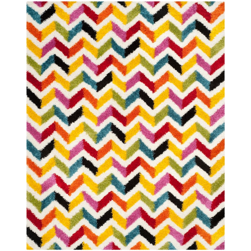 SAFAVIEH Kids Shag Veniamina Chevron Nursery Playroom 2-inch Thick Rug