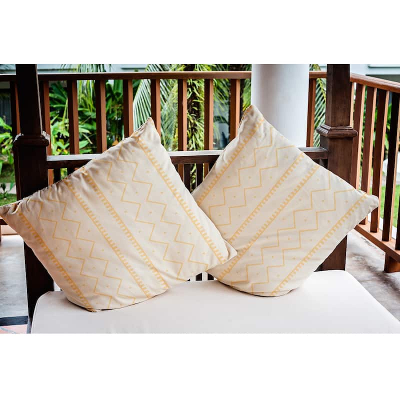 Mudcloth Indoor/Outdoor Throw Pillow