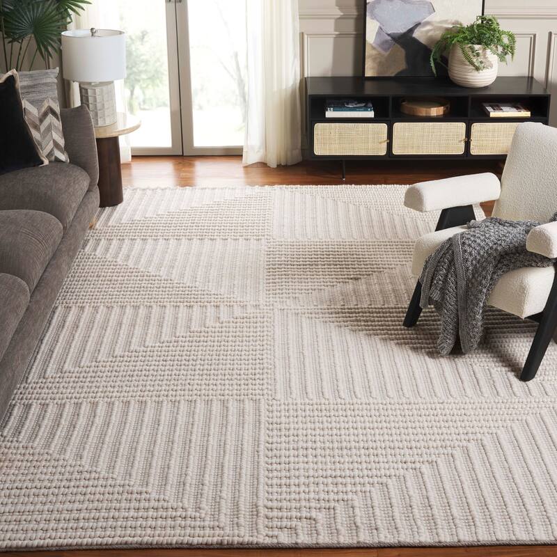 SAFAVIEH Hand-Loomed Natura Ravit Transitional Wool Rug - 8' x 10' - Ivory