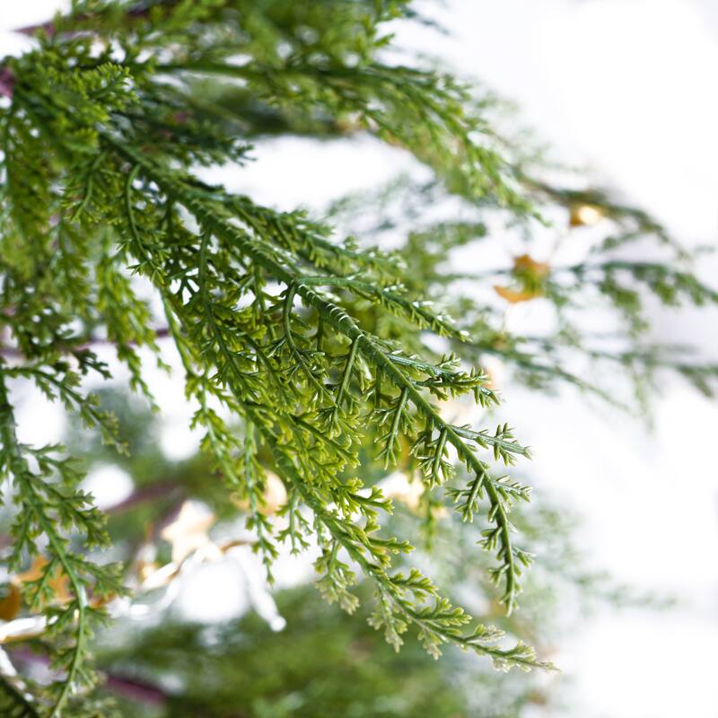 6 FT Artificial Full Christmas Tree Includes with LED Lights and Metal Stand