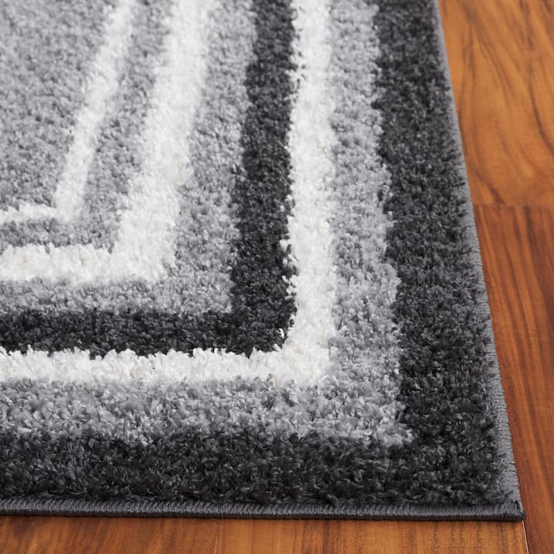 SAFAVIEH Border & Stripe Shag Rigoberta Modern 1.4-inch Thick - 2'2" x 8' Runner