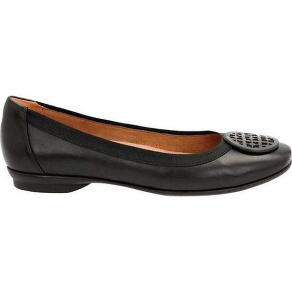 Clarks Candra Blush Ballet Flat 2024 www.horepnicko.cz
