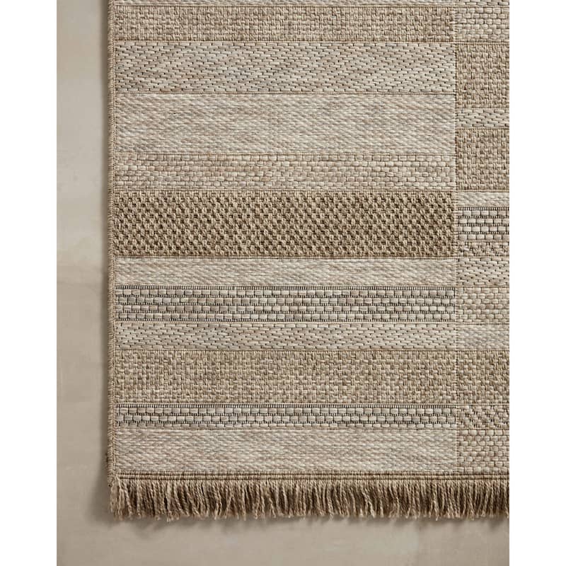 Alexander Home Dana Indoor / Outdoor Modern Area Rug