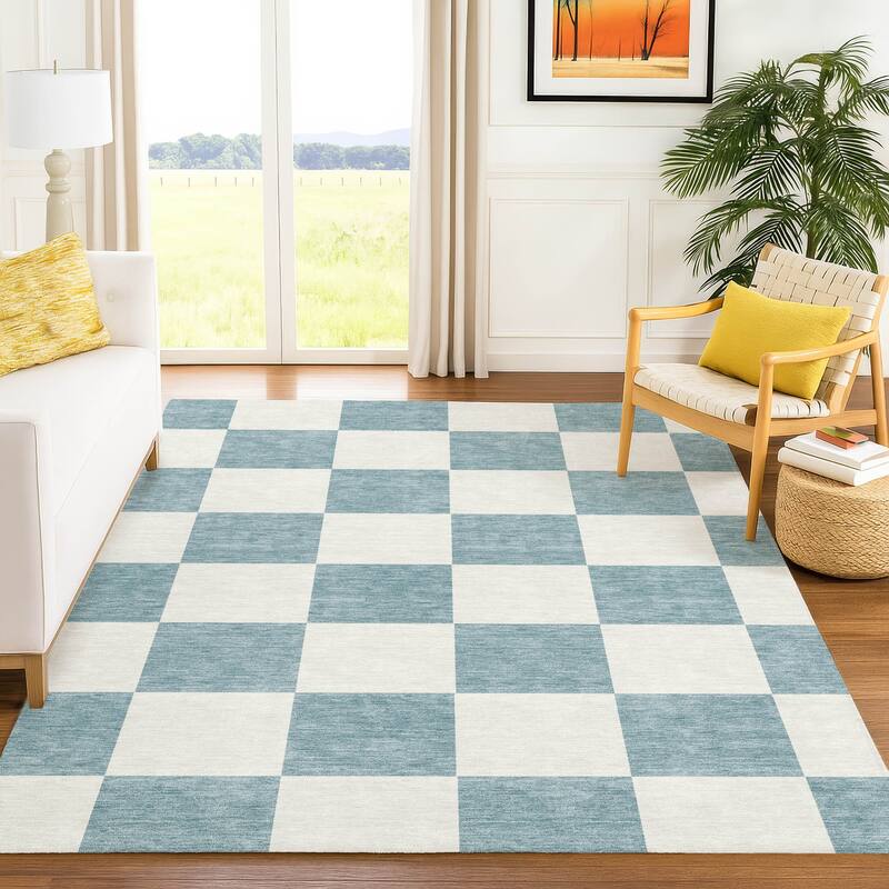 Machine Washable Indoor/ Outdoor Modern Checker Chantille Rug