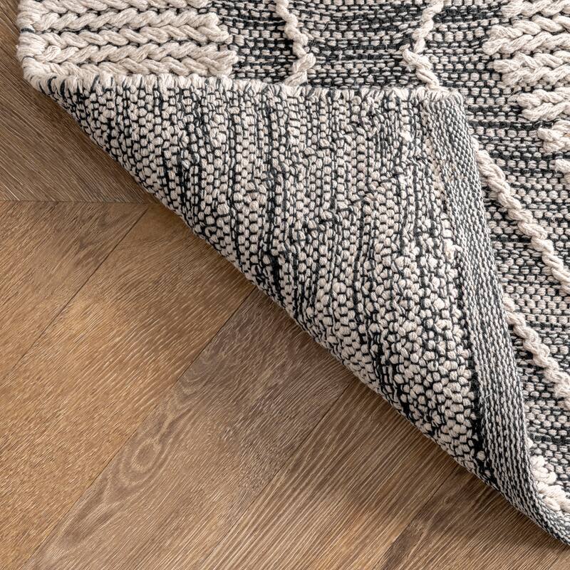 Nuloom Geometric Amada Hand Loomed Textured Diamonds Cotton Area Rug