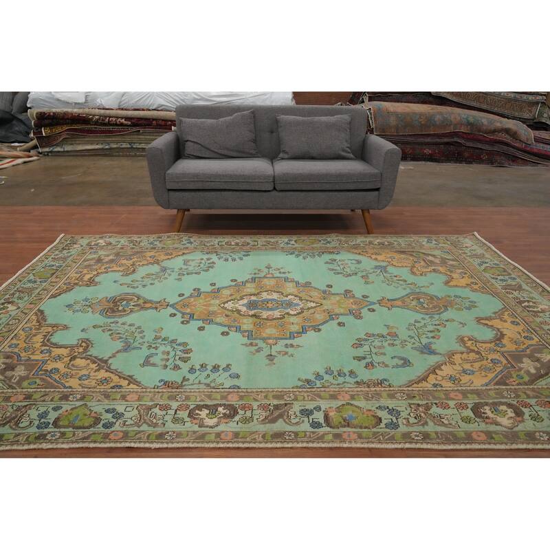 Hand Knotted Oriental 100% Wool Carpet Traditional Floral Green Tabriz Area Rug - 9' 6'' X 6' 7''