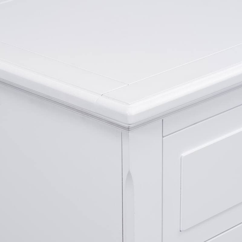 28'' Wide 3-Drawer Modern Nightstand with Metal Handles, Fully Assembled MDF Bedside Cabinet with Rubber Wood Legs for Bedroom