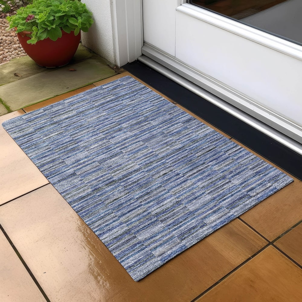 Machine Washable Indoor/ Outdoor Chantille Contemporary Geo Rug