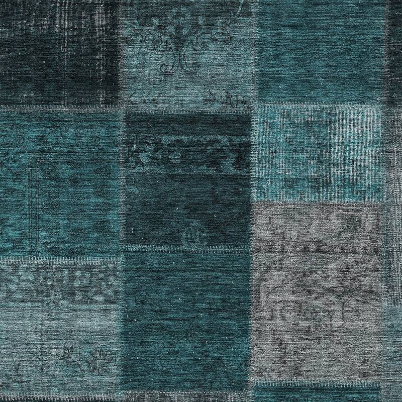 HomeRoots Patchwork Transitional Rectangle Outdoor Rug