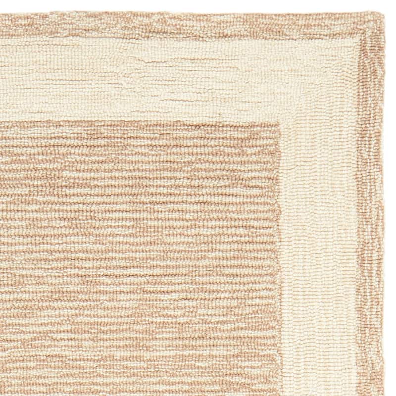 SAFAVIEH Handmade Easy Care Fawn Oriental Rug