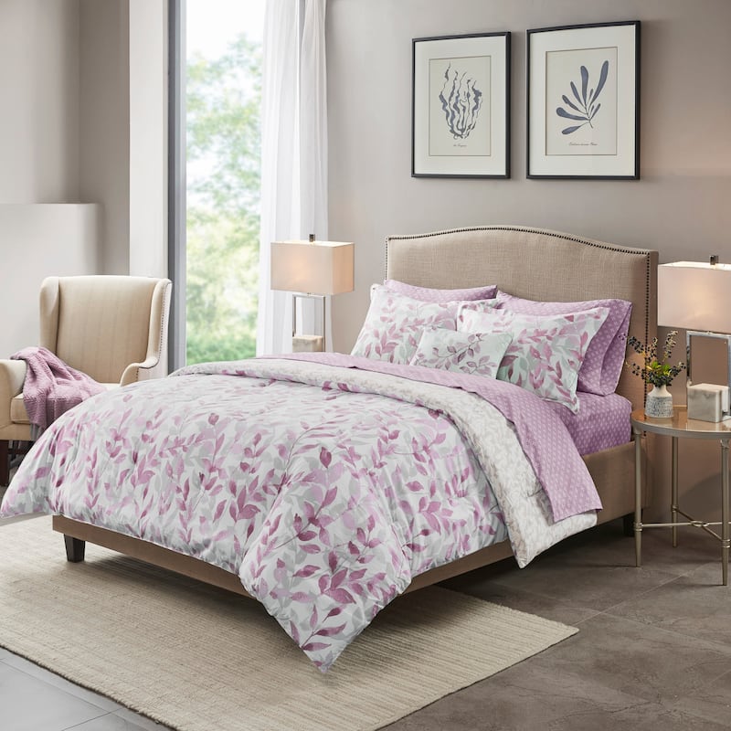 Madison Park Essentials Thelma Reversible Comforter Set with Bed Sheets