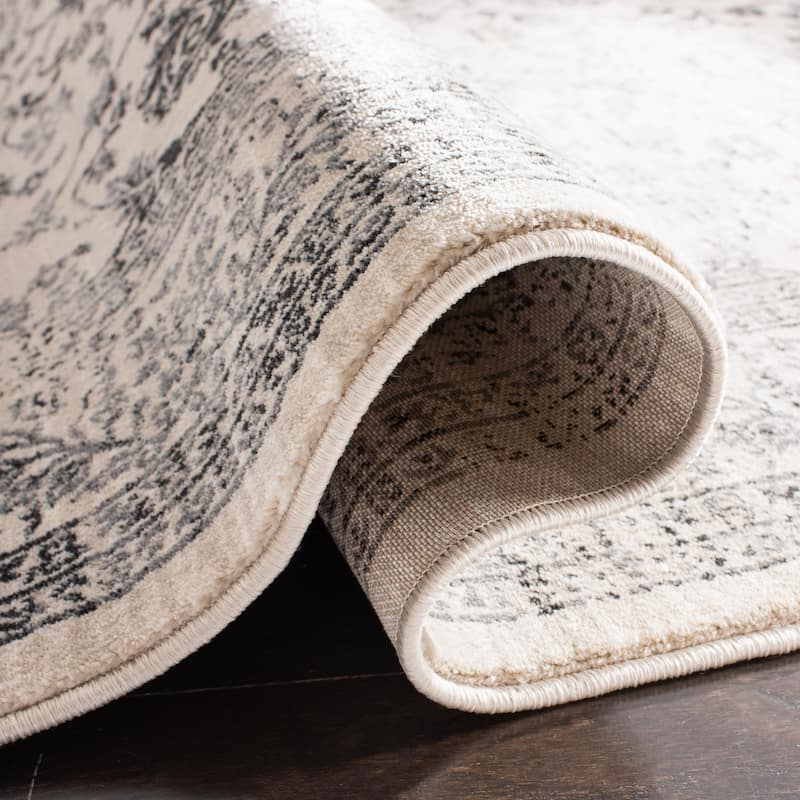 SAFAVIEH Evoke Quintina Distressed Vintage Boho Rug