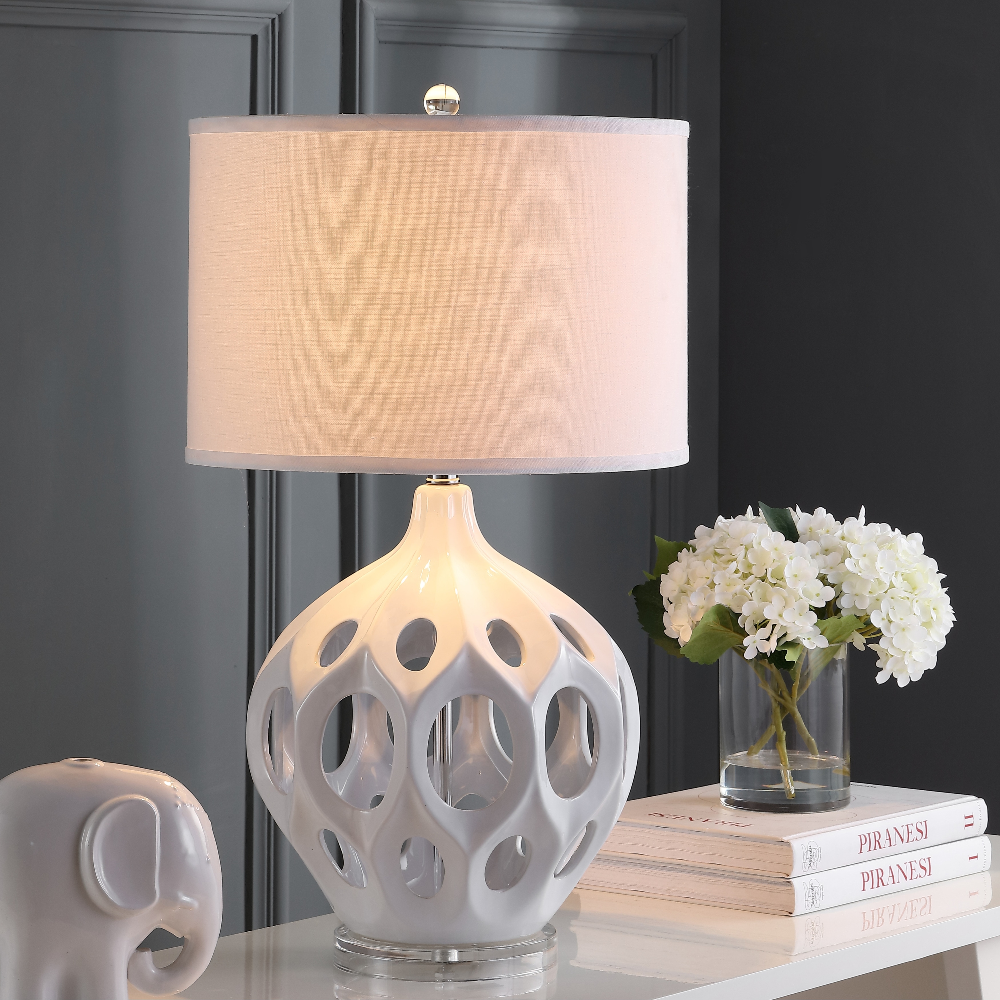 SAFAVIEH Lighting 29-inch White Regina Ceramic Table Lamp. 16