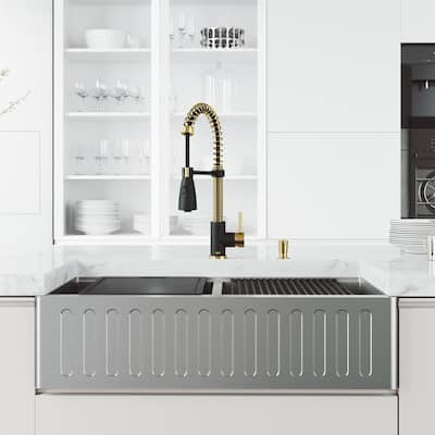 VIGO 33 in. Single Bowl Apron Front Stainless Steel Farmhouse Kitchen Sink and Faucet in Matte Brushed Gold and Matte Black