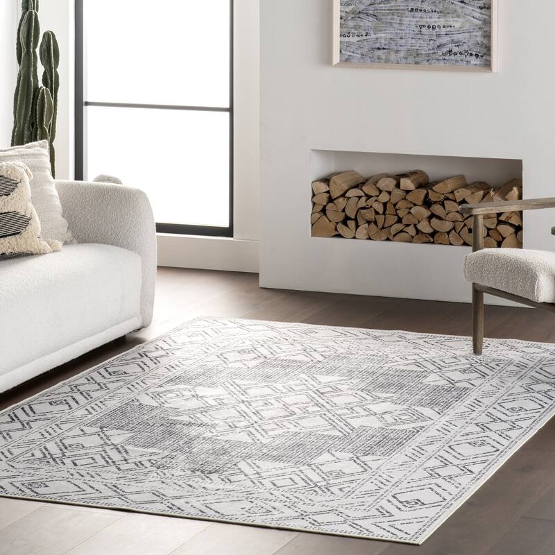 Nuloom Malka SplashGuard Machine Washable Area Rug - 4' x 6' - Light Grey