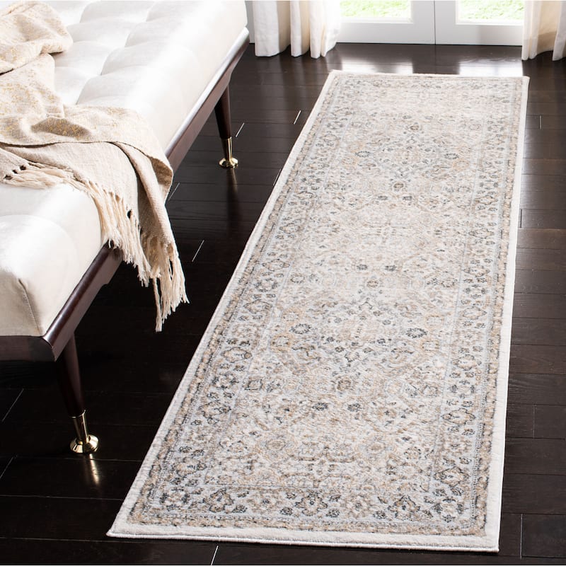 SAFAVIEH Isabella Minola Traditional Oriental Rug - 2'2" x  7' - Cream/Beige - Runner