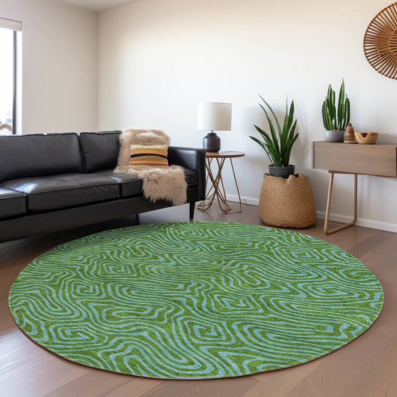 Machine Washable Indoor/ Outdoor Modern Trance Chantille Rug - Green - 8' x 8'