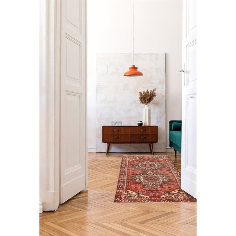 ECARPETGALLERY Hand-knotted Konya Anatolian Red Wool Rug - 4'7 x 9'9