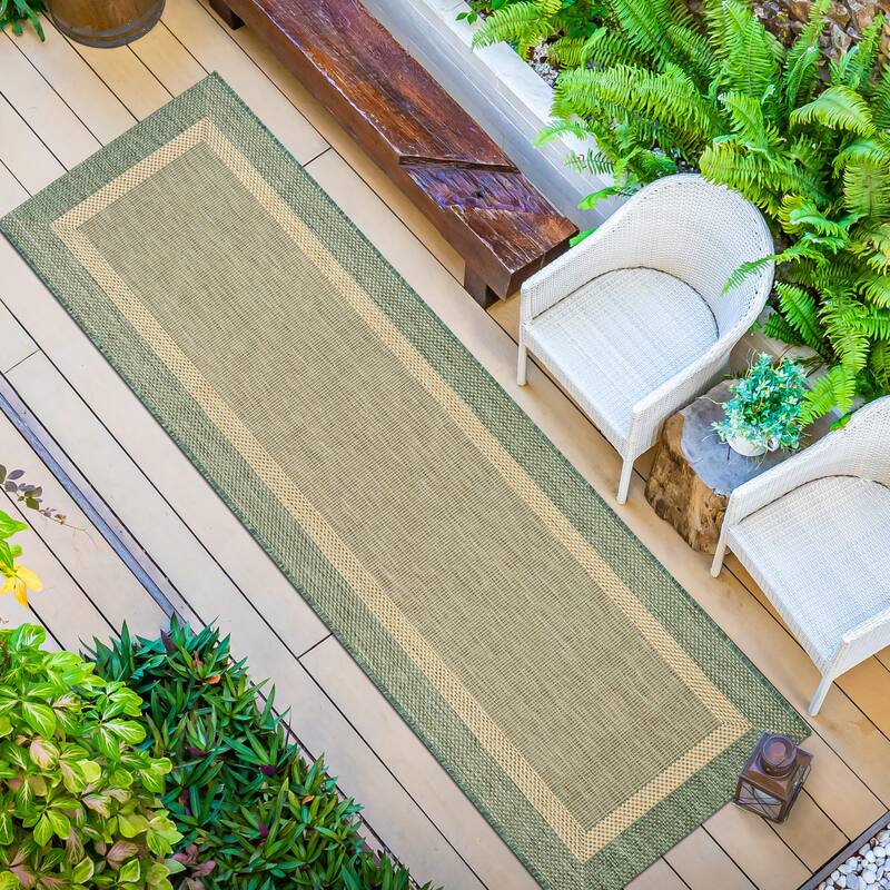 Pergola Channel Indoor/ Outdoor Area Rug