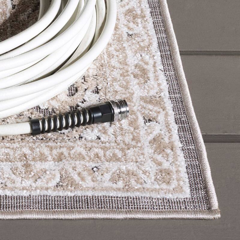 SAFAVIEH Cabana Aranita Transitional Rug