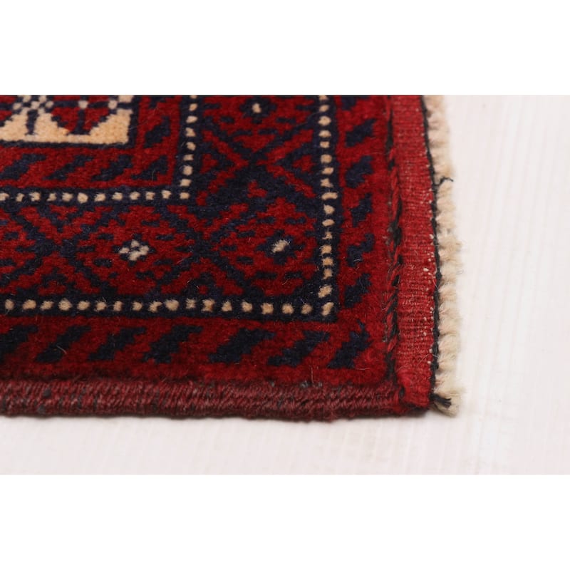 Teimani Red Rug 3'9" x 6'4" - 3'9 x 6'4