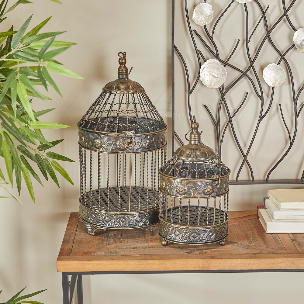 https://ak1.ostkcdn.com/images/products/is/images/direct/78d7c236df19726e07f28c5d499f9623df24d576/Bronze-Metal-Hinged-Top-Birdcage-with-Latch-Lock-Closure-and-Top-Hook-%28Set-of-2%29.jpg