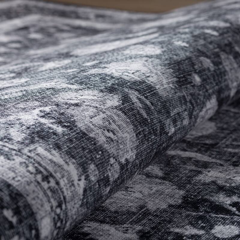 Addison Kensington Casual Vintage Non-skid Area Rug