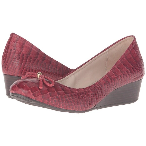 cole haan women's tali grand lace wedge 40 pump