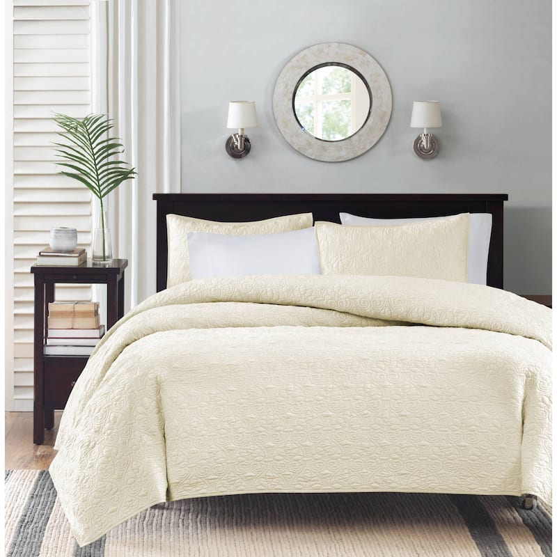 Madison Park Mansfield Reversible Quilt Set - Cream - Queen