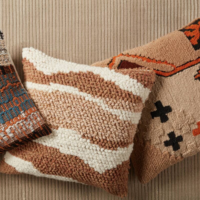 Marnie Indoor/ Outdoor Tan/ White Abstract Pillow