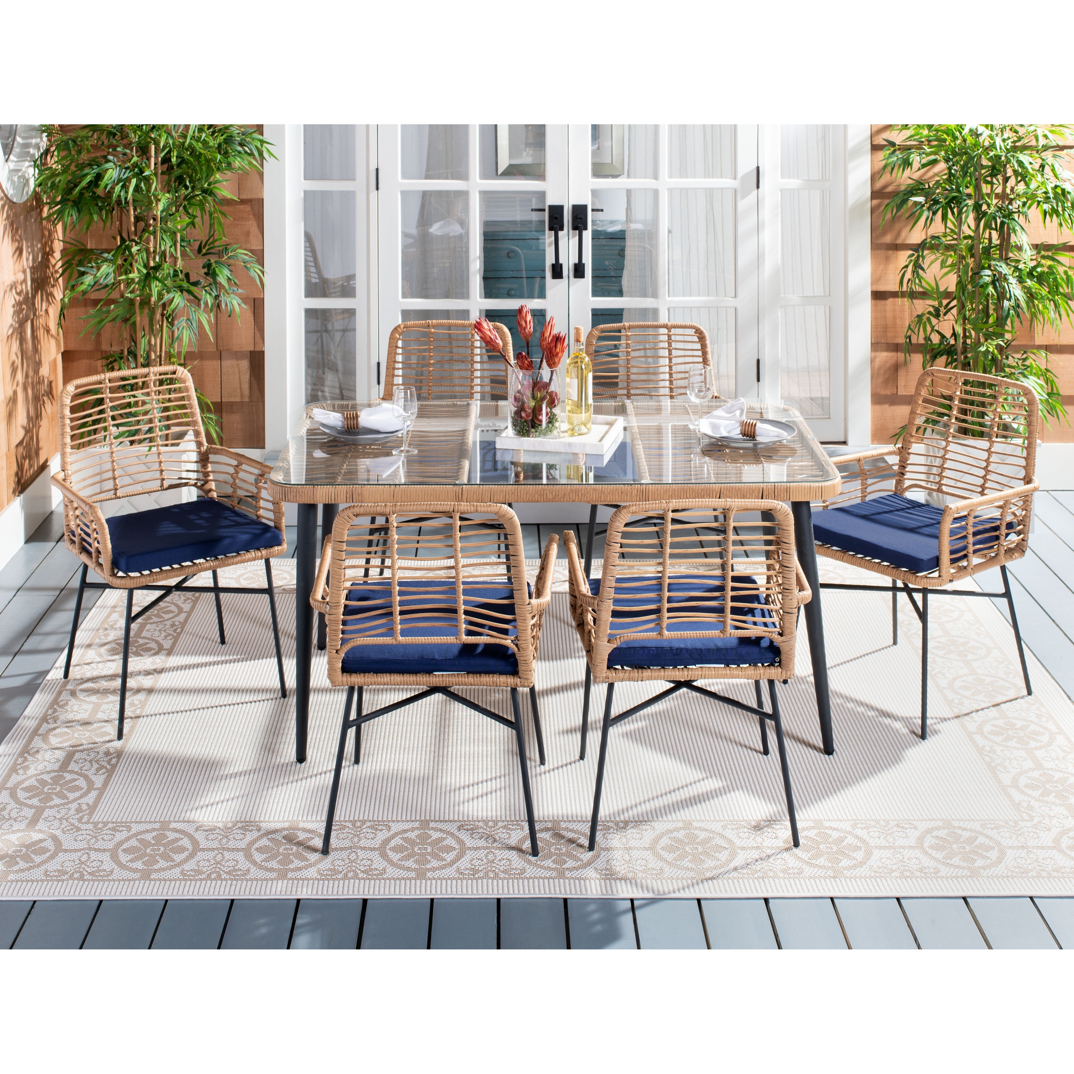 Safavieh 2025 outdoor dining