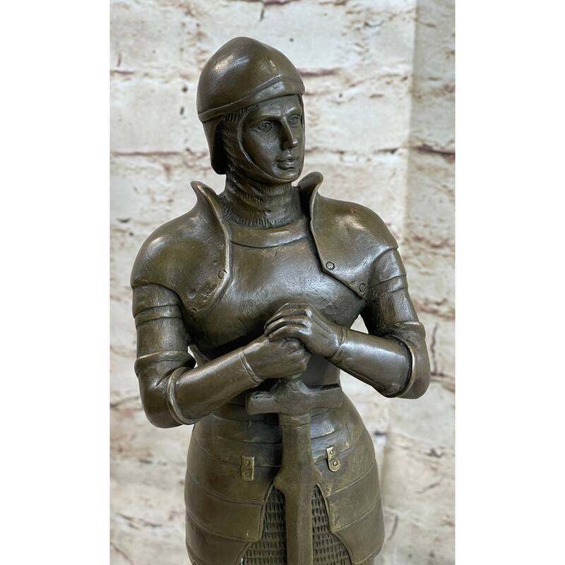 Medieval European Knight Heavy Armor Bronze Statue Sculpture Figure 14 Inches X 5 Inches