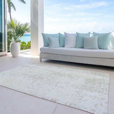 Machine Washable Indoor/ Outdoor Modern Abstract Chantille Rug