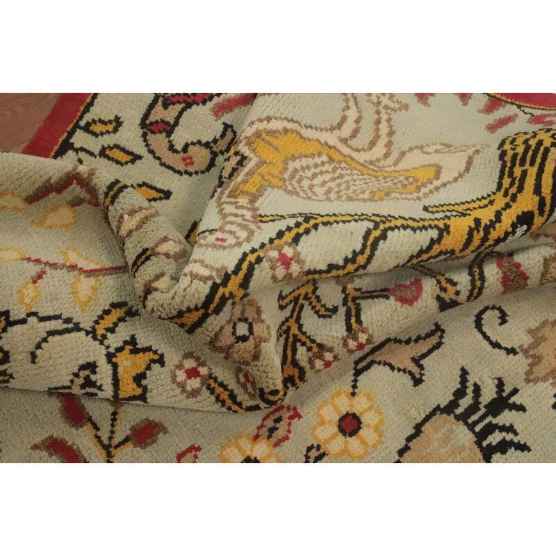 Hand-knotted Traditional Wool Green Floral Oriental Area Rug - 9' 8'' X 7' 9''