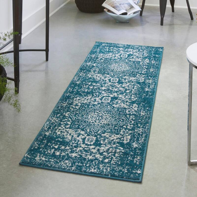 Traditional Brenda Collection Area Rug - Turquoise - 2'7"x12'