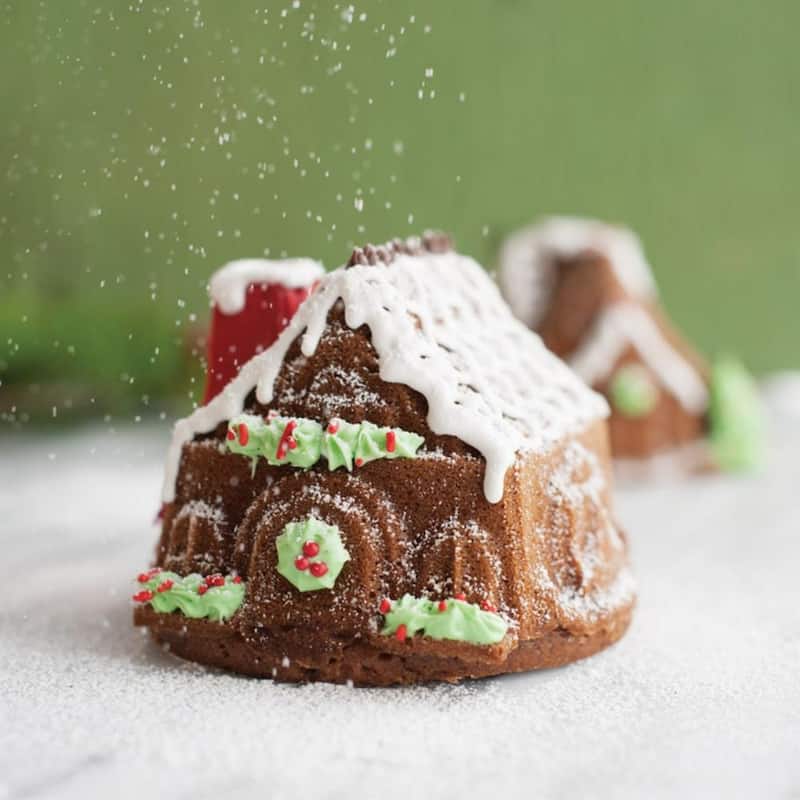 Nordic Ware Gingerbread House Duet Pan - Silver