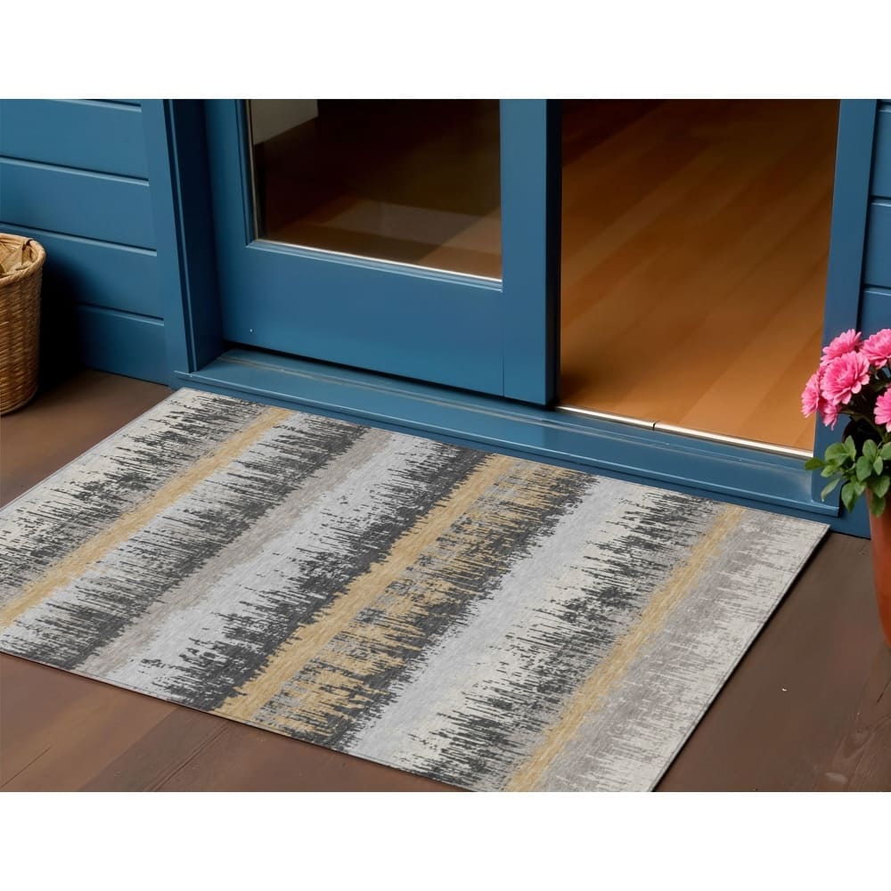 HomeRoots Striped Transitional Rectangle Outdoor Rug