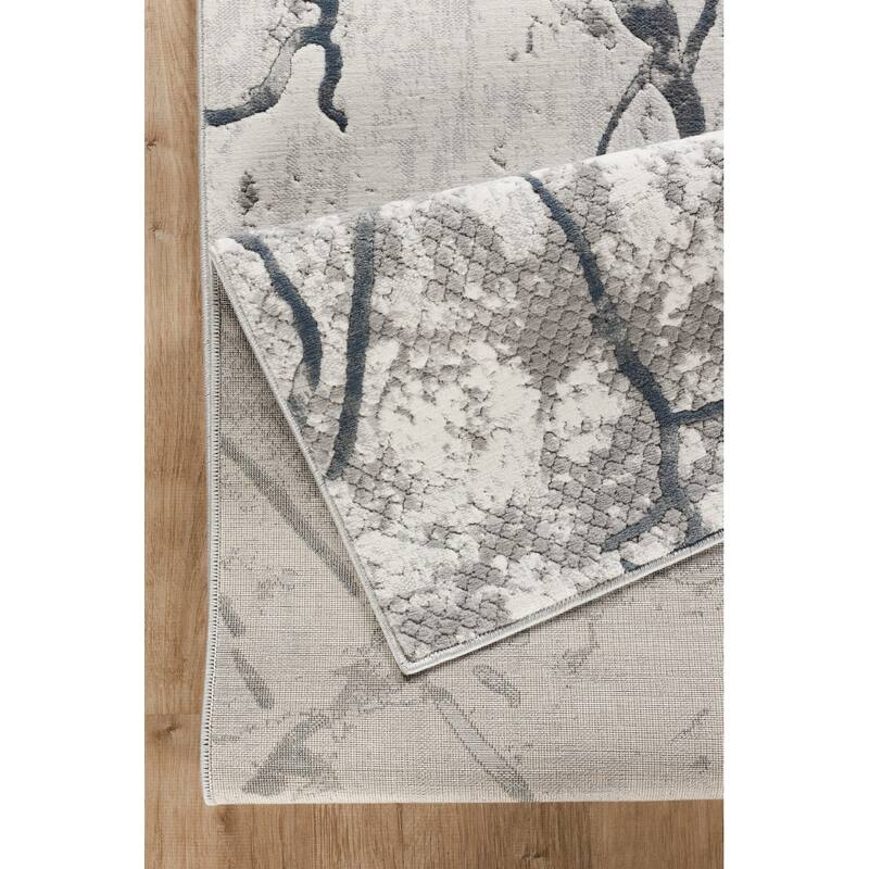 Gray 5 ft. 3 in. x 7 ft. 3 in. Luxury Area Rug, 0.43 Pile Height – Sophisticated Warmth for Any Room - 6' x 7'