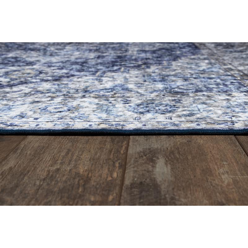 Momeni Karachi Polyester Traditional Medallion Area Rug