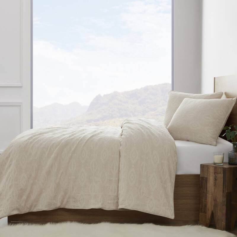 HiEnd Accents Tempe Matelasse Aztec Texture Comforter Set, 3PC