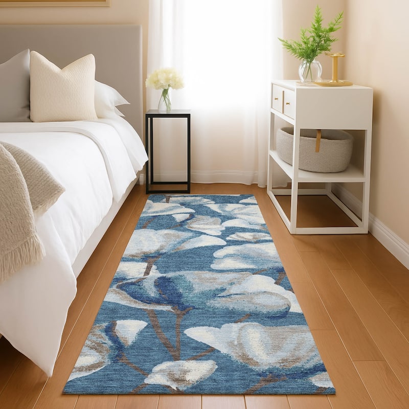 Machine Washable Indoor/ Outdoor Floral Love Chantille Rug