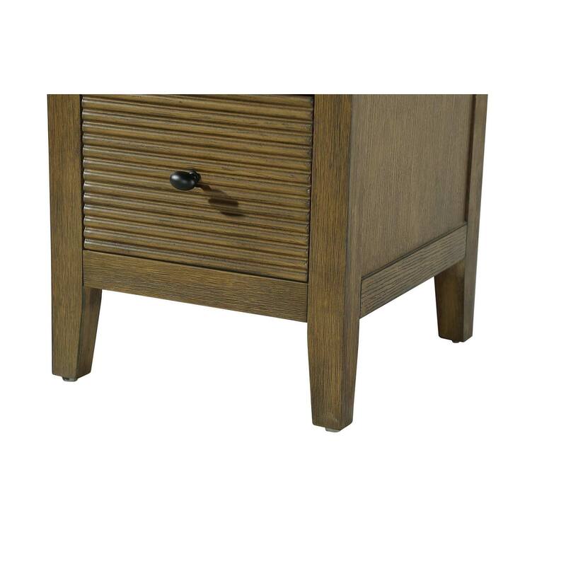 Kensington 16-28 Inch Open Shelving Bath Storage Cabinet