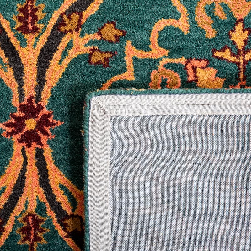 SAFAVIEH Handmade Heritage Argyle Traditional Wool Rug