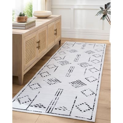 Livabliss Scandinavian Lavable Tribal Washable Area Rug