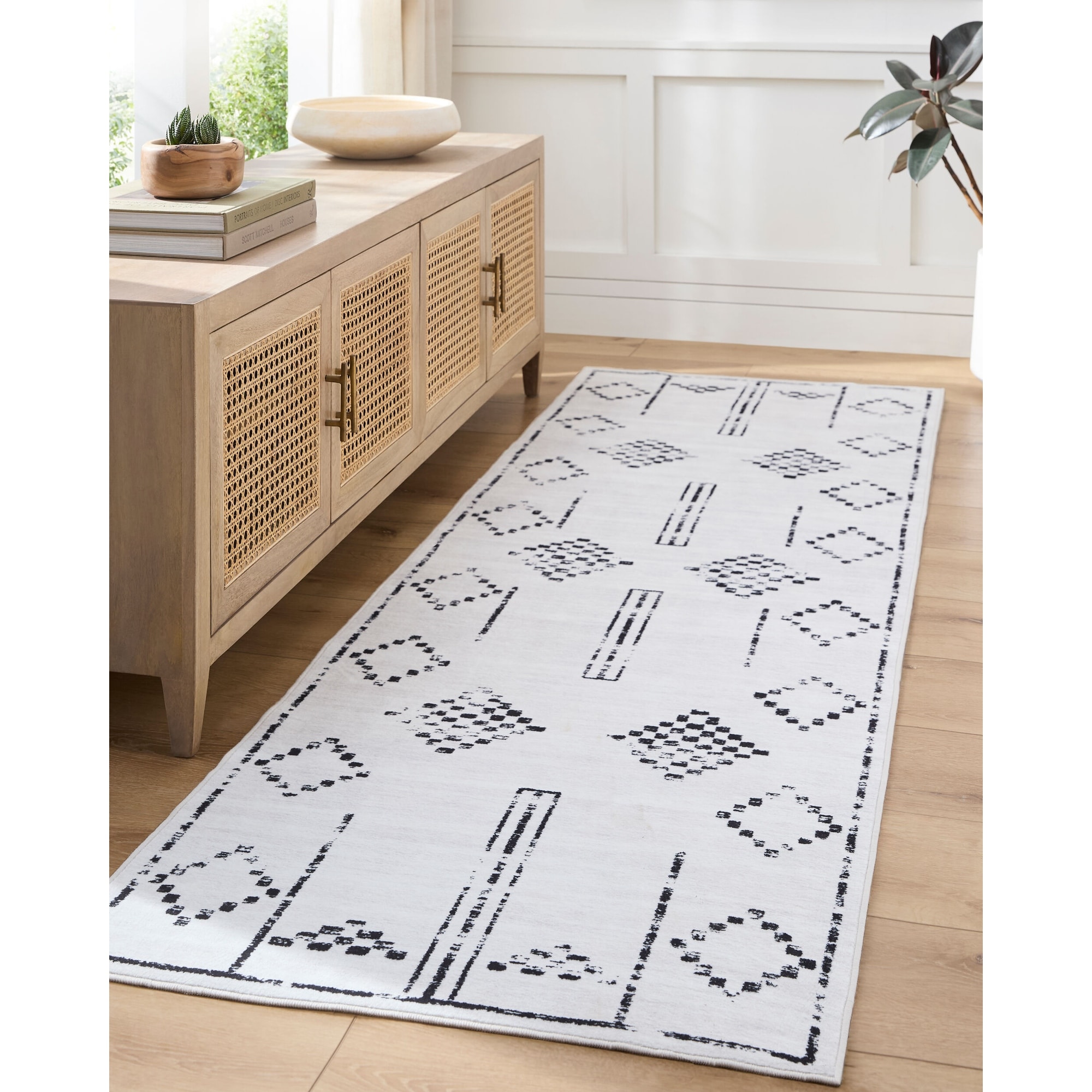 Livabliss Scandinavian Lavable Tribal Washable Area Rug.